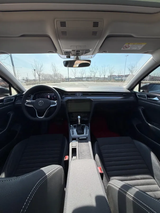 2020 Volkswagen Magotan 2.0T 186HP L4 7DCT,autocango,china used car exporter,china ev exporter,chinese used car exporter,chinese used ev exporter