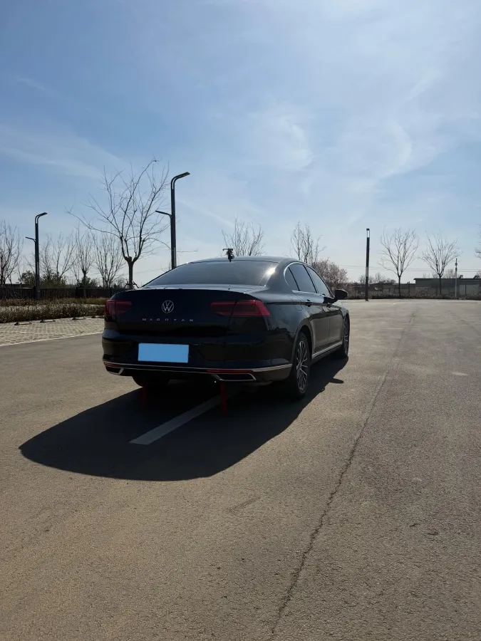 2020 Volkswagen Magotan 2.0T 186HP L4 7DCT,autocango,china used car exporter,china ev exporter,chinese used car exporter,chinese used ev exporter