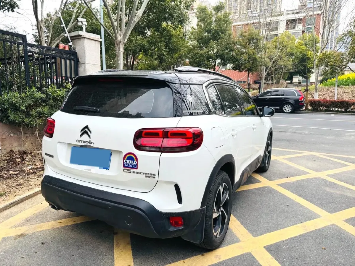 2020 Citroen C5 Aircross 1.6T 170HP L4 6AT,autocango,china used car exporter,china ev exporter,chinese used car exporter,chinese used ev exporter