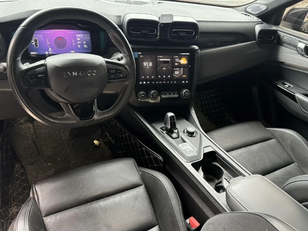 2022 LYNK&CO 03 2.0T 190HP L4 7DCT,autocango,china used car exporter,china ev exporter,chinese used car exporter,chinese used ev exporter