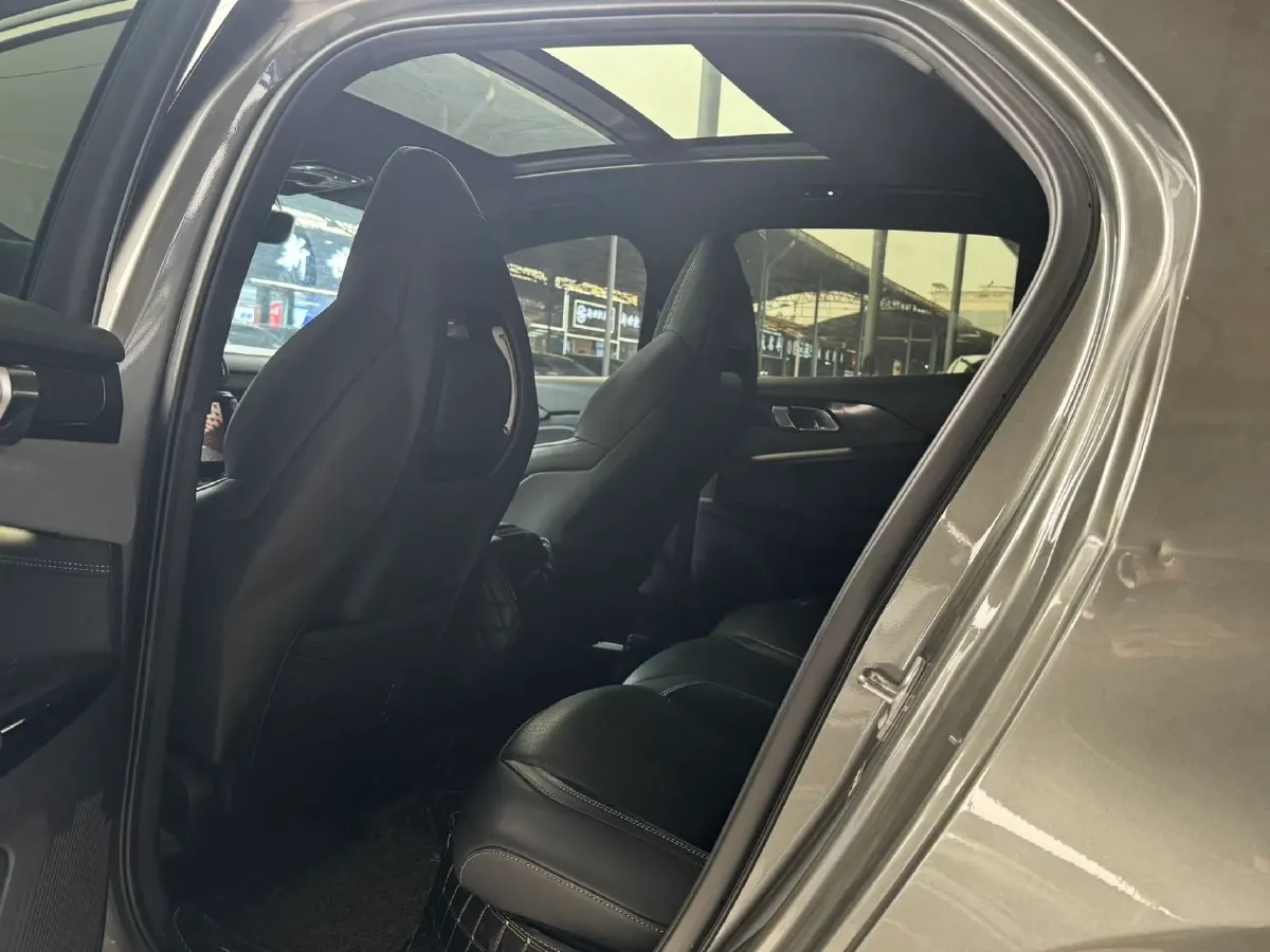 2022 LYNK&CO 03 2.0T 190HP L4 7DCT,autocango,china used car exporter,china ev exporter,chinese used car exporter,chinese used ev exporter