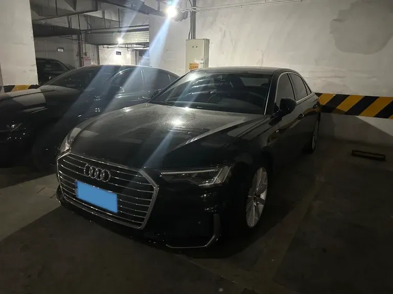 2020 Audi A6L 2.0T 224HP L4 7DCT,autocango,china used car exporter,china ev exporter,chinese used car exporter,chinese used ev exporter