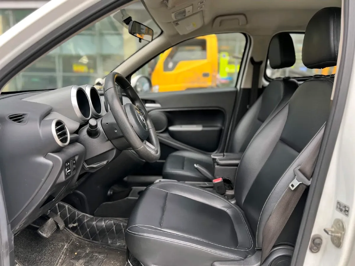 2019 HuangHai WeiLong 2.5T 129HP L4 6AT,autocango,china used car exporter,china ev exporter,chinese used car exporter,chinese used ev exporter