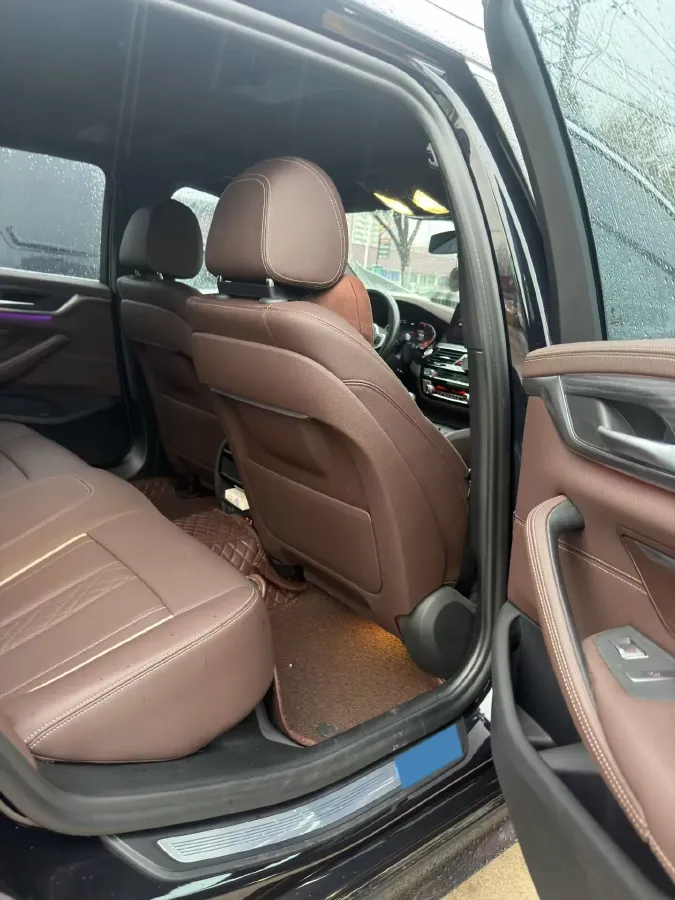 2021 BMW 5 Series 2.0T 252HP L4 8AT,autocango,china used car exporter,china ev exporter,chinese used car exporter,chinese used ev exporter