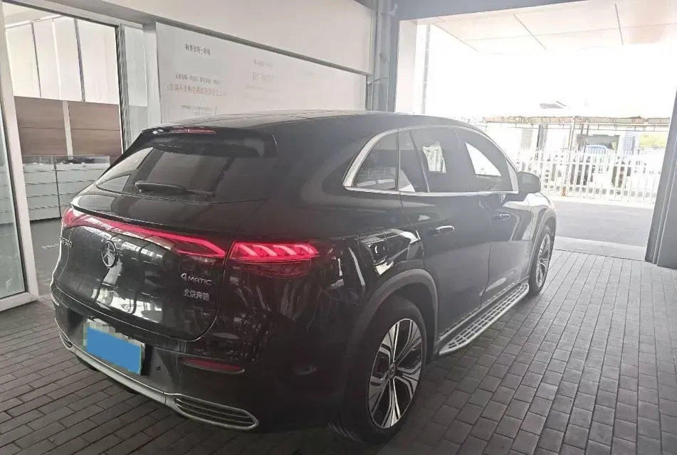 2024 Mercedes-Benz EQE SUV BEV 93.2KWH,autocango,china used car exporter,china ev exporter,chinese used car exporter,chinese used ev exporter