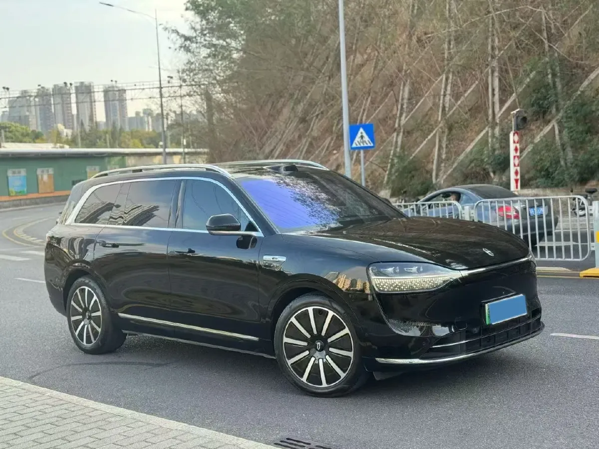 2024 AITO AITO M9 1.5T 152HP L4 REEV 52KWH,autocango,china used car exporter,china ev exporter,chinese used car exporter,chinese used ev exporter