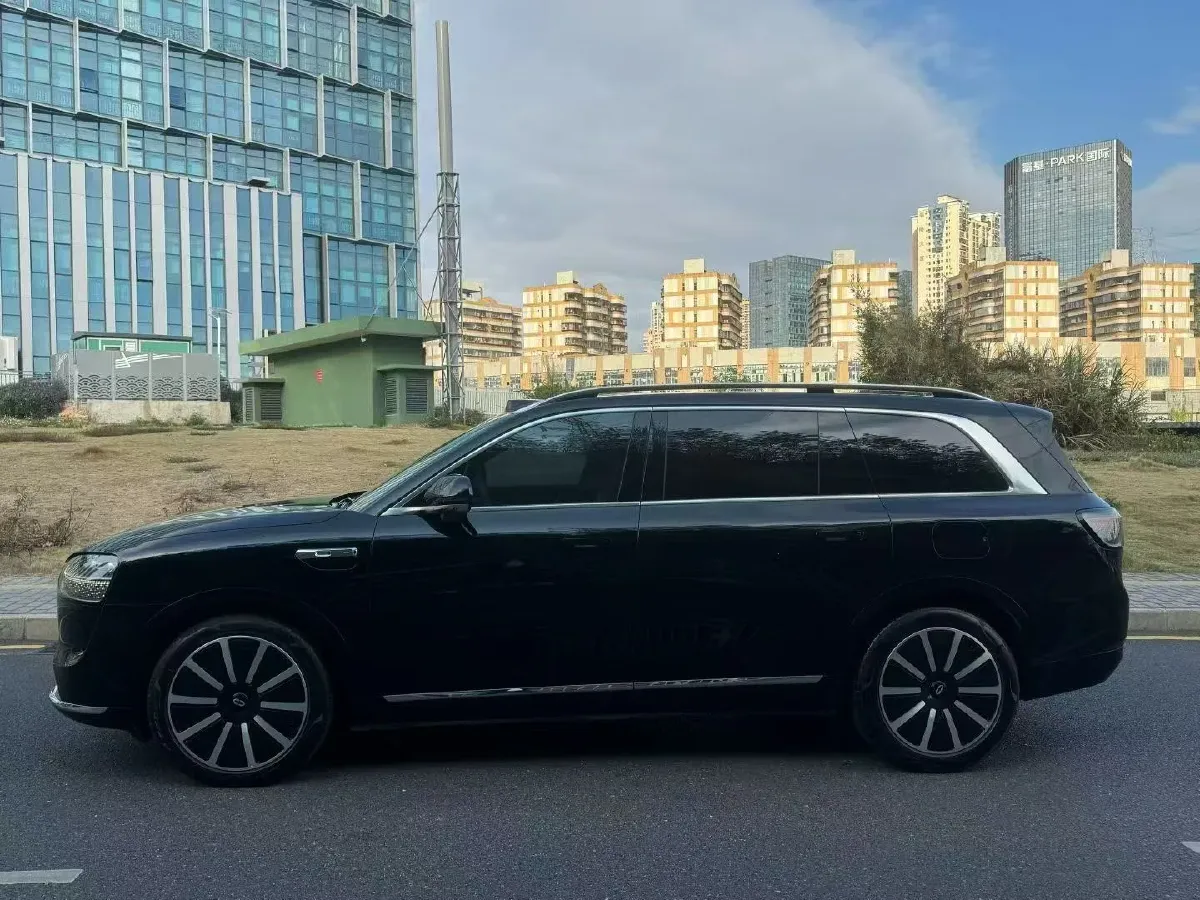 2024 AITO AITO M9 1.5T 152HP L4 REEV 52KWH,autocango,china used car exporter,china ev exporter,chinese used car exporter,chinese used ev exporter