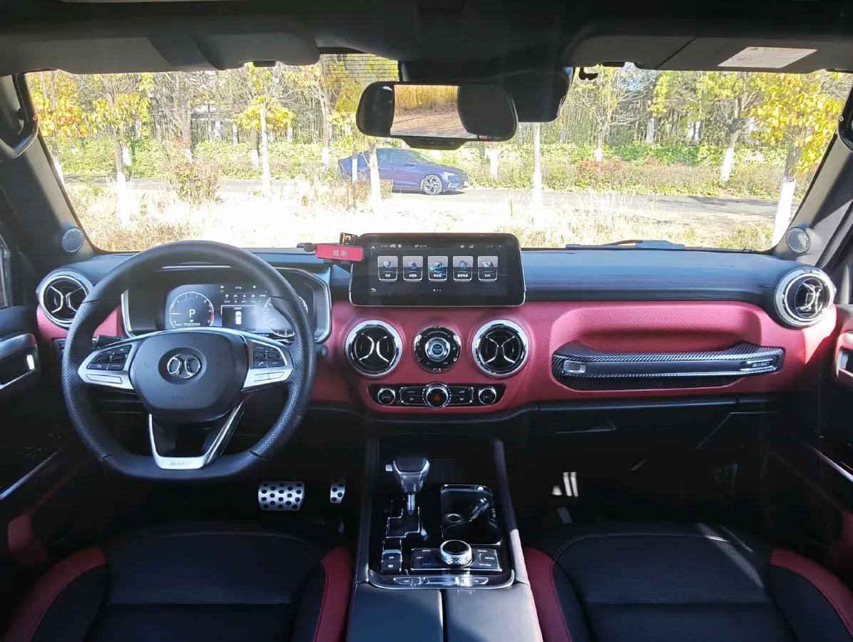 2018 Beijing BJ40 2.3T 250HP L4 6AT,autocango,china used car exporter,china ev exporter,chinese used car exporter,chinese used ev exporter