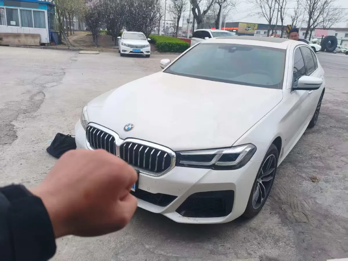 2022 BMW 5 Series 2.0T 184HP L4 8AT,autocango,china used car exporter,china ev exporter,chinese used car exporter,chinese used ev exporter