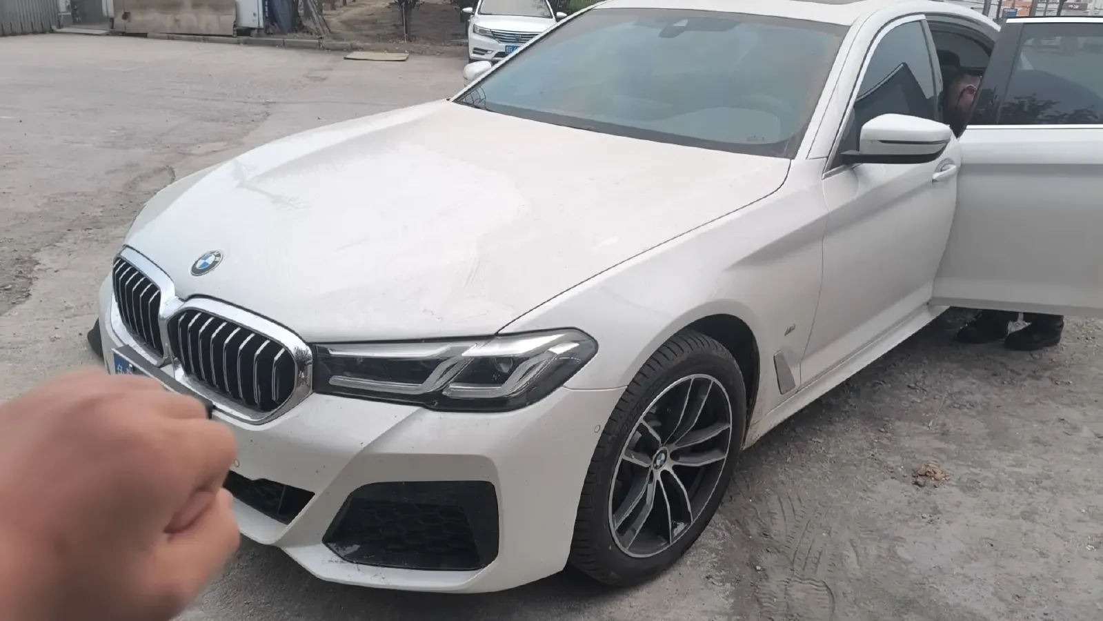 2022 BMW 5 Series 2.0T 184HP L4 8AT,autocango,china used car exporter,china ev exporter,chinese used car exporter,chinese used ev exporter