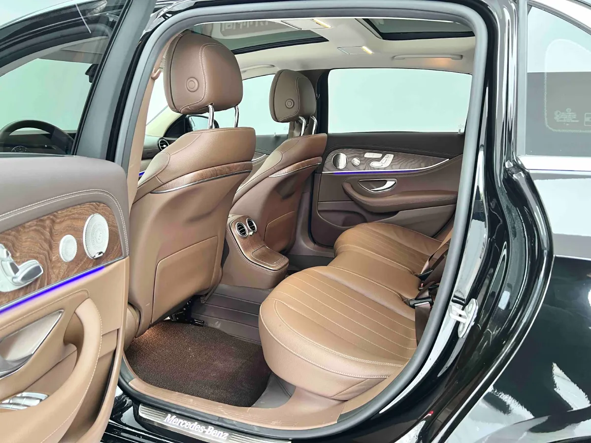 2023 Mercedes-Benz E Class 2.0T 258HP L4 9AT,autocango,china used car exporter,china ev exporter,chinese used car exporter,chinese used ev exporter