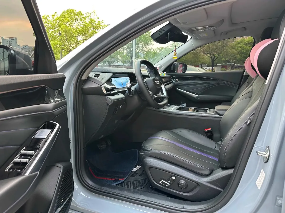 2024 Geely Preface 1.5T 163HP L4 3DHT Hybrid,autocango,china used car exporter,china ev exporter,chinese used car exporter,chinese used ev exporter