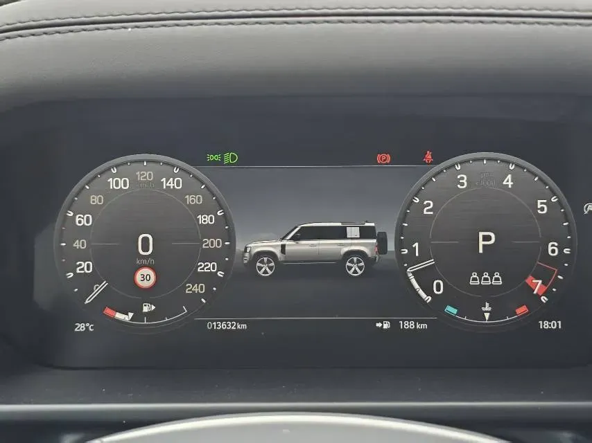 2023 Land Rover Defender 3.0T 400HP L6 8AT,autocango,china used car exporter,china ev exporter,chinese used car exporter,chinese used ev exporter