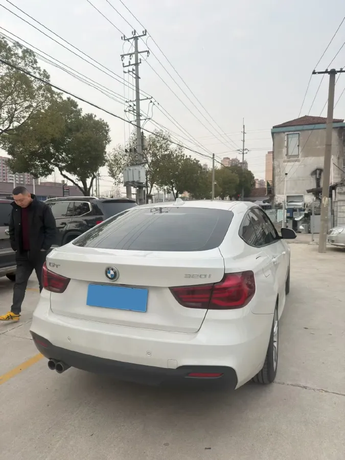 2019 BMW 3 Series GT 2.0T 184HP L4 8AT,autocango,china used car exporter,china ev exporter,chinese used car exporter,chinese used ev exporter