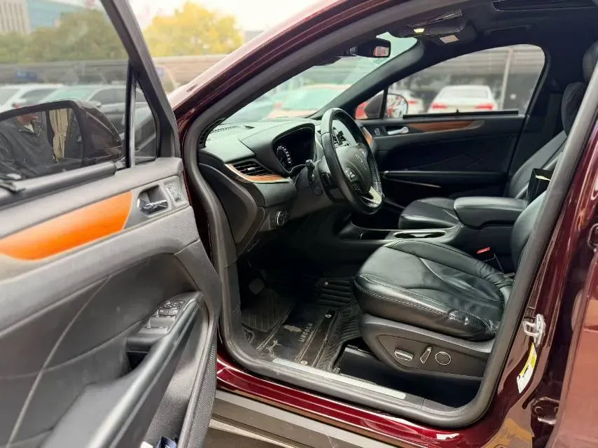 2017 Lincoln MKC 2.0T 253HP L4 6AT,autocango,china used car exporter,china ev exporter,chinese used car exporter,chinese used ev exporter