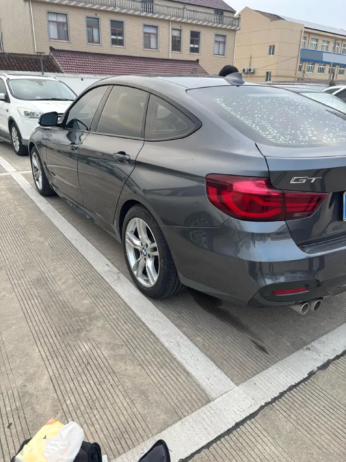 2020 BMW 3 Series GT 2.0T 184HP L4 8AT,autocango,china used car exporter,china ev exporter,chinese used car exporter,chinese used ev exporter