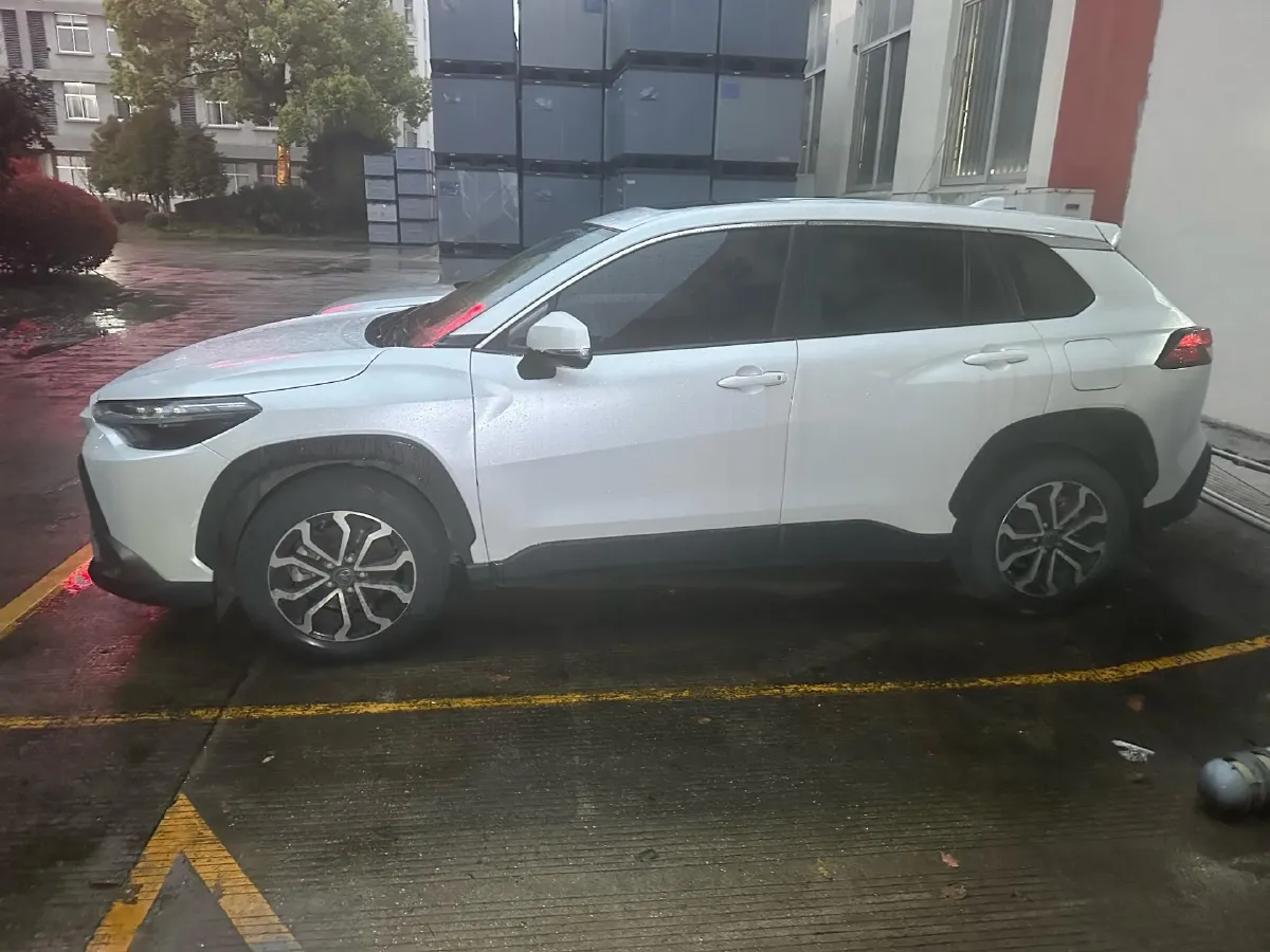 2023 Toyota Frontlander 2.0L 171HP L4 CVT,autocango,china used car exporter,china ev exporter,chinese used car exporter,chinese used ev exporter