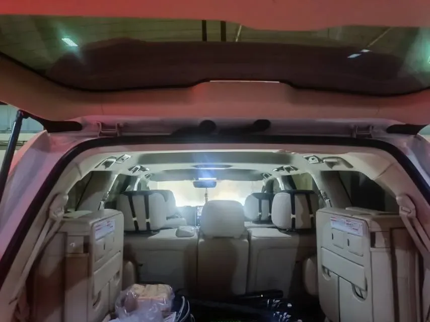 2015 Toyota Land Cruiser 4.6L 310HP V8 6AT,autocango,china used car exporter,china ev exporter,chinese used car exporter,chinese used ev exporter