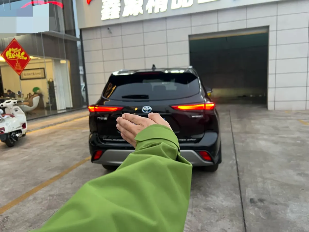 2022 Toyota Highlander 2.5L 192HP L4 E-CVT Hybrid,autocango,china used car exporter,china ev exporter,chinese used car exporter,chinese used ev exporter