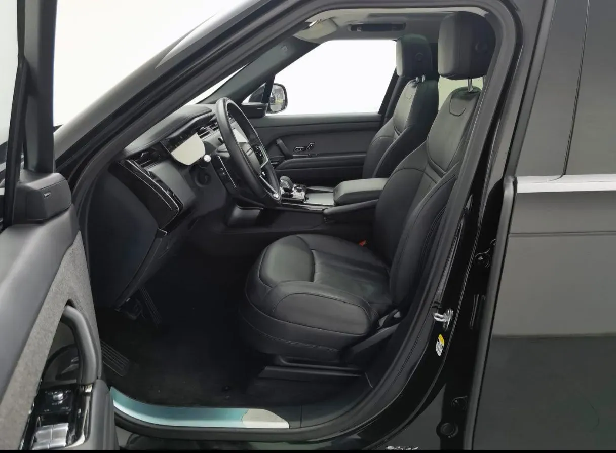 2023 Land Rover Range Rover Sport 3.0T 360HP L6 8AT,autocango,china used car exporter,china ev exporter,chinese used car exporter,chinese used ev exporter