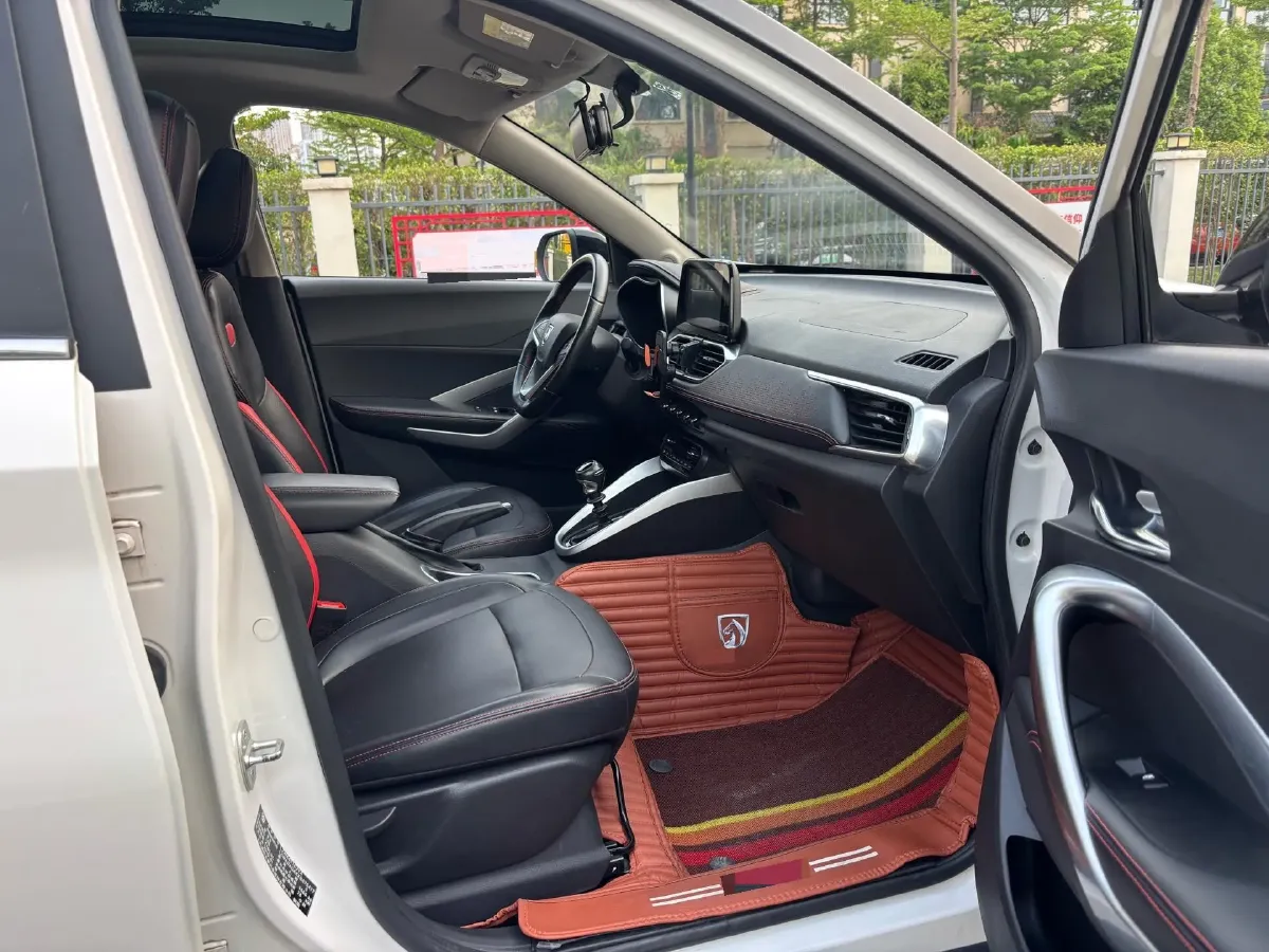 2019 Yema BoJun 1.5L 112HP L4 5MT,autocango,china used car exporter,china ev exporter,chinese used car exporter,chinese used ev exporter
