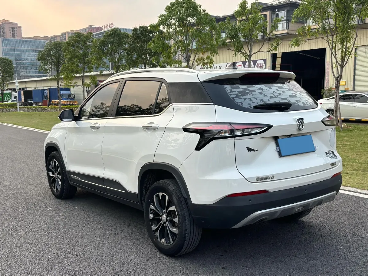 2019 Yema BoJun 1.5L 112HP L4 5MT,autocango,china used car exporter,china ev exporter,chinese used car exporter,chinese used ev exporter