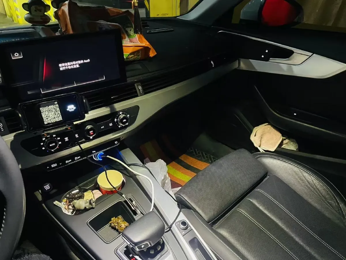 2020 Audi A4L 2.0T 190HP L4 7DCT,autocango,china used car exporter,china ev exporter,chinese used car exporter,chinese used ev exporter