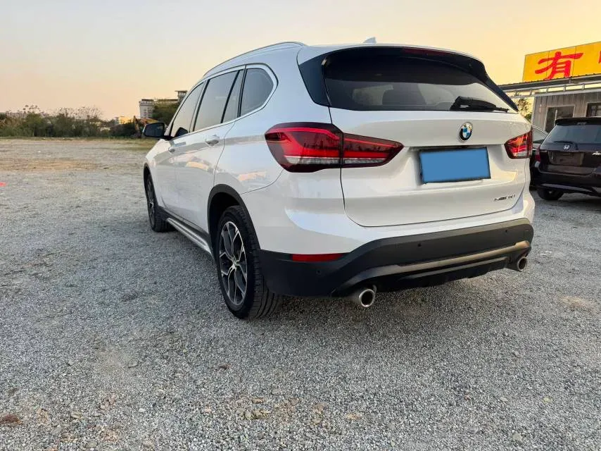 2022 BMW X1 1.5T 140HP L3 7DCT,autocango,china used car exporter,china ev exporter,chinese used car exporter,chinese used ev exporter