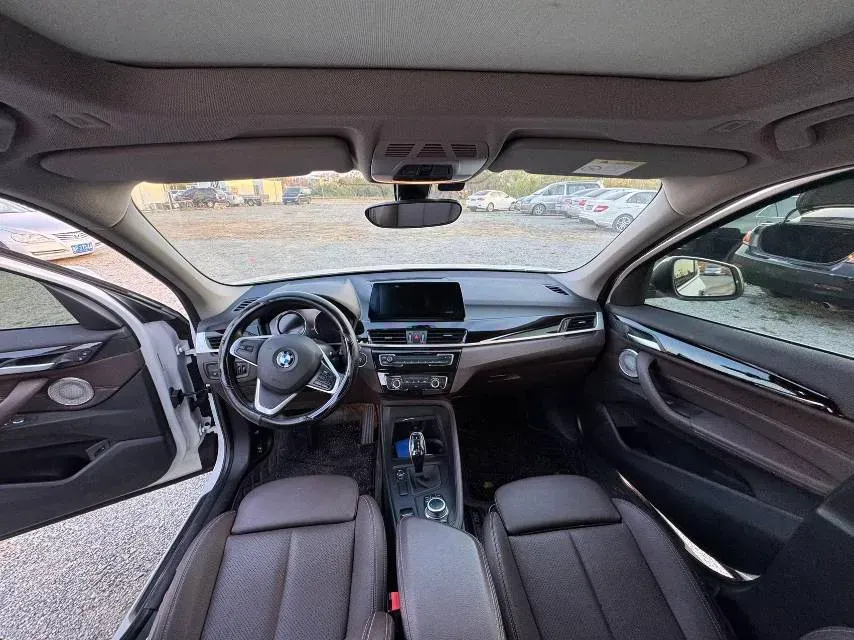 2022 BMW X1 1.5T 140HP L3 7DCT,autocango,china used car exporter,china ev exporter,chinese used car exporter,chinese used ev exporter