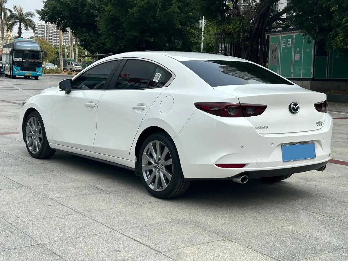 2023 Mazda 3 Axela 2.0L 158HP L4 6AT,autocango,china used car exporter,china ev exporter,chinese used car exporter,chinese used ev exporter
