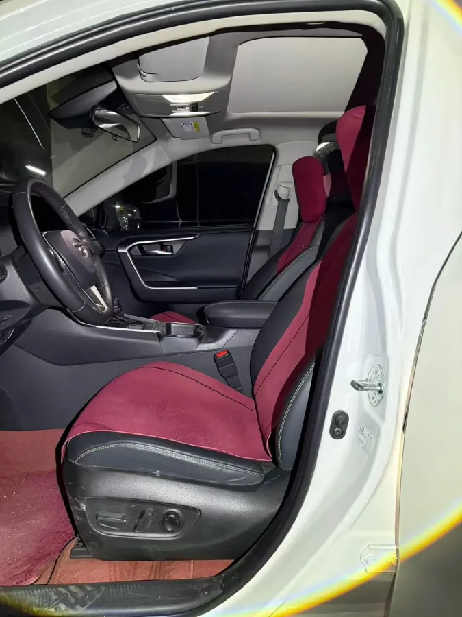 2023 Toyota RAV4 2.0L 171HP L4 CVT,autocango,china used car exporter,china ev exporter,chinese used car exporter,chinese used ev exporter