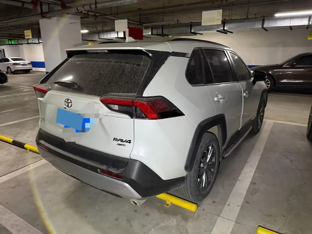 2023 Toyota RAV4 2.0L 171HP L4 CVT,autocango,china used car exporter,china ev exporter,chinese used car exporter,chinese used ev exporter