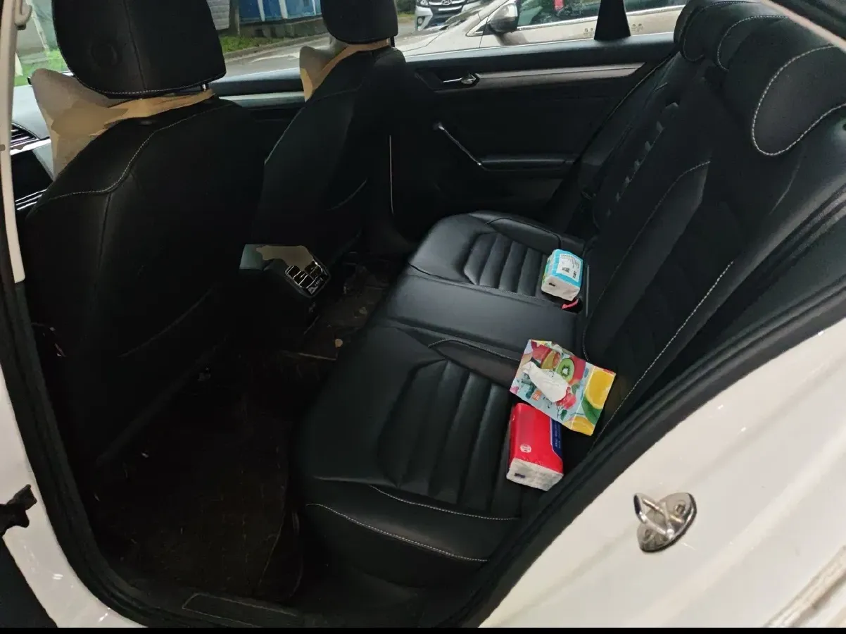 2019 Volkswagen Passat 1.4T 150HP L4 7DCT,autocango,china used car exporter,china ev exporter,chinese used car exporter,chinese used ev exporter