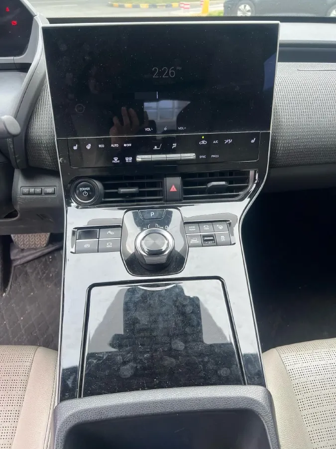 2022 Toyota bZ4X BEV 66.7KWH,autocango,china used car exporter,china ev exporter,chinese used car exporter,chinese used ev exporter