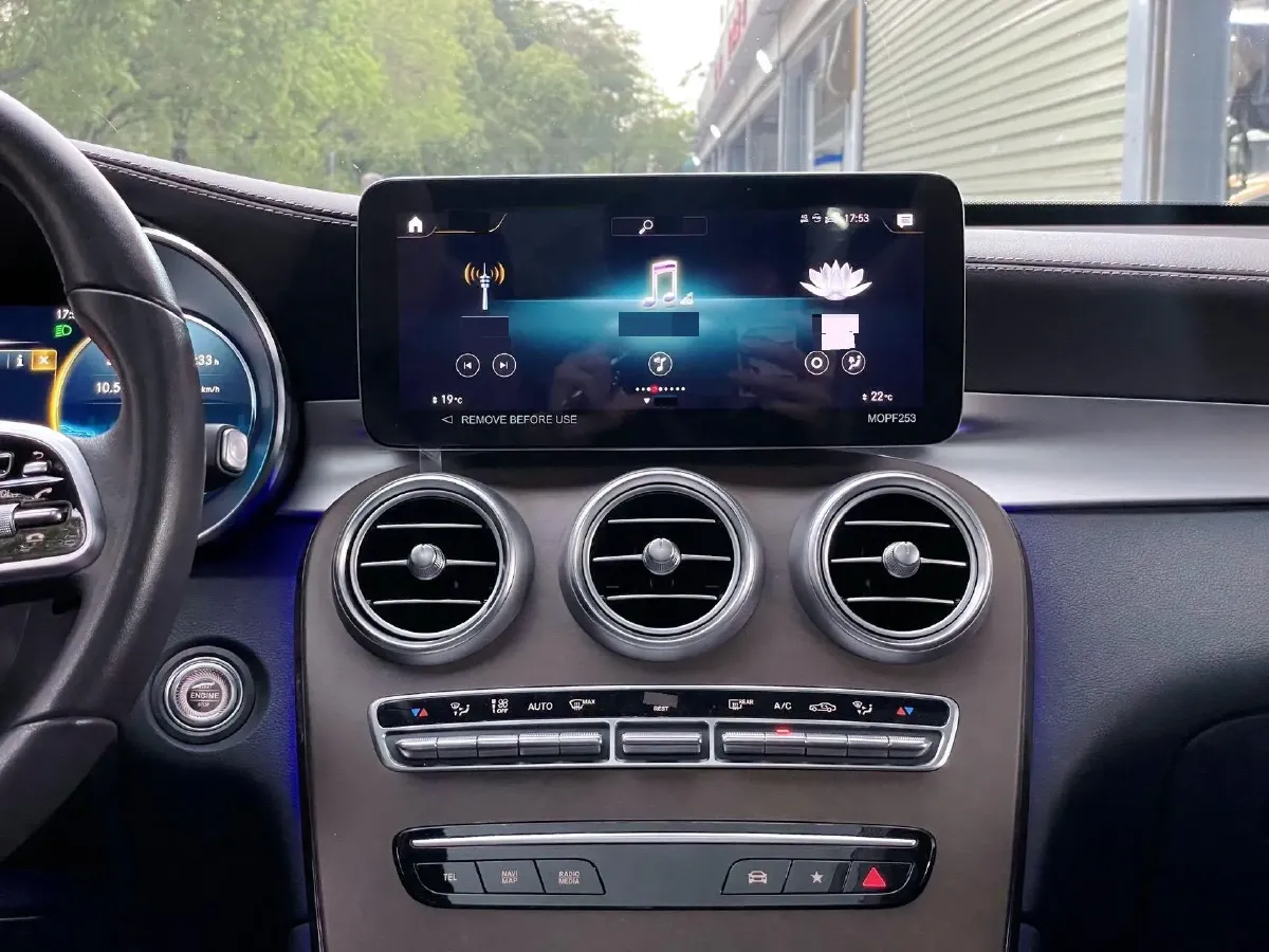 2022 Mercedes-Benz GLC Class 2.0T 258HP L4 9AT,autocango,china used car exporter,china ev exporter,chinese used car exporter,chinese used ev exporter