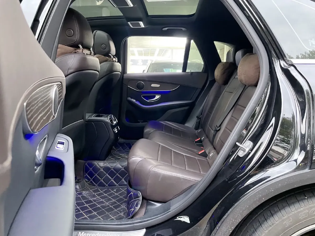 2022 Mercedes-Benz GLC Class 2.0T 258HP L4 9AT,autocango,china used car exporter,china ev exporter,chinese used car exporter,chinese used ev exporter