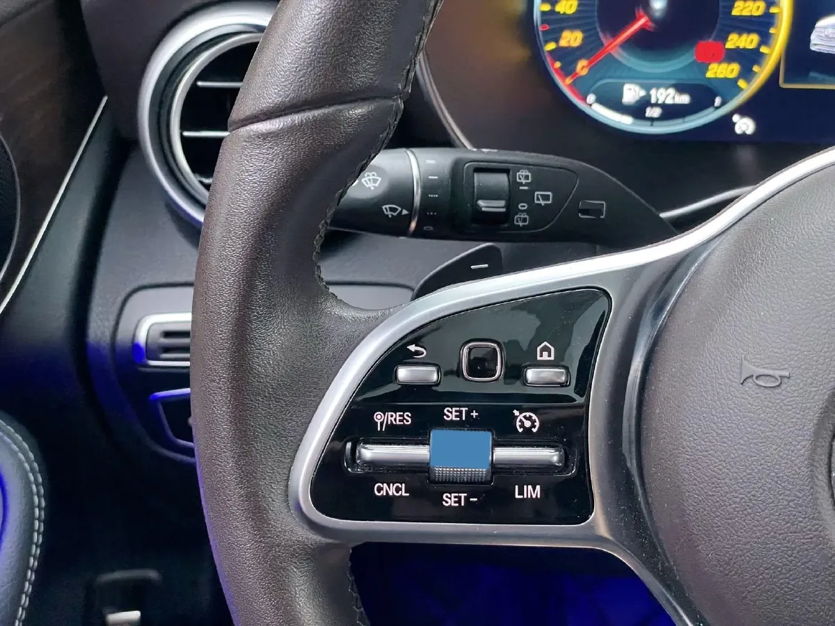 2022 Mercedes-Benz GLC Class 2.0T 258HP L4 9AT,autocango,china used car exporter,china ev exporter,chinese used car exporter,chinese used ev exporter