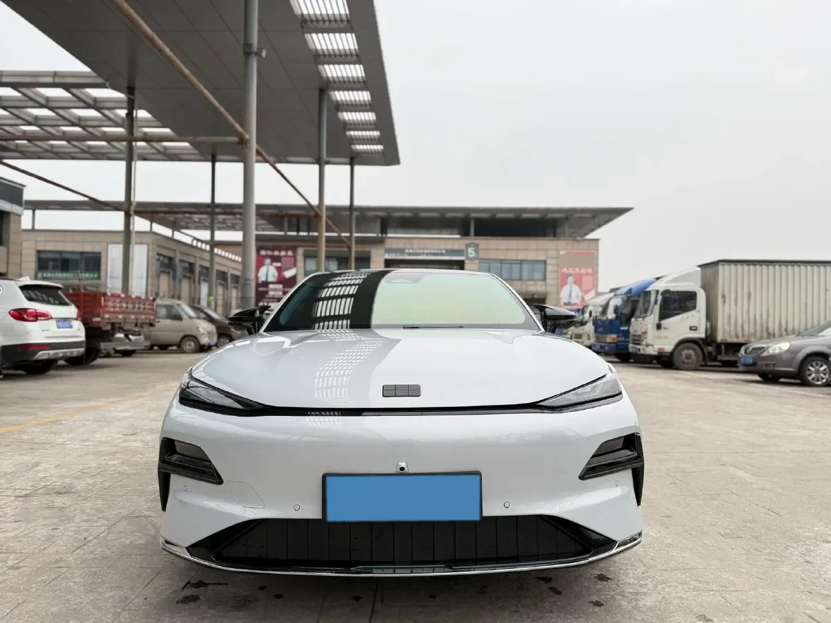 2025 Geely Galaxy Starshine 8 1.5L 112HP L4 1DHT PHEV,autocango,china used car exporter,china ev exporter,chinese used car exporter,chinese used ev exporter
