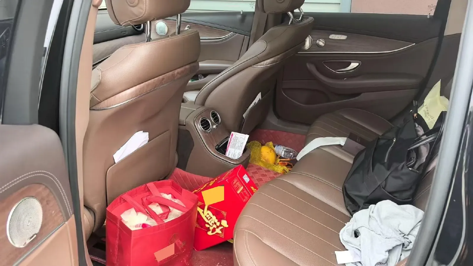 2021 Mercedes-Benz E Class 2.0T 197HP L4 9AT,autocango,china used car exporter,china ev exporter,chinese used car exporter,chinese used ev exporter