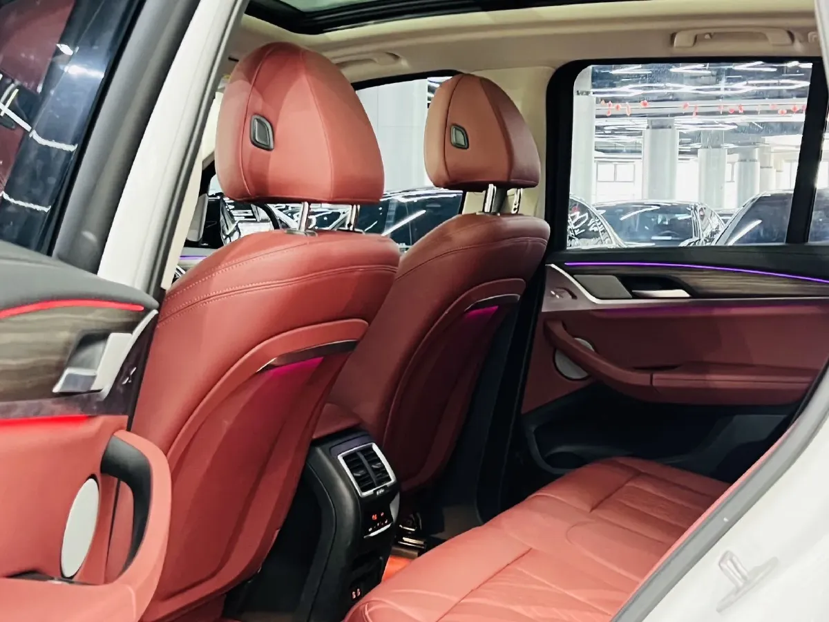 2023 BMW X3 2.0T 245HP L4 8AT,autocango,china used car exporter,china ev exporter,chinese used car exporter,chinese used ev exporter