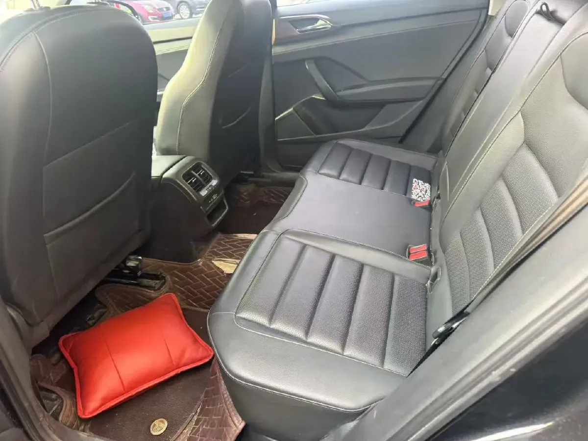 2022 Volkswagen Tharu 1.4T 150HP L4 7DCT,autocango,china used car exporter,china ev exporter,chinese used car exporter,chinese used ev exporter