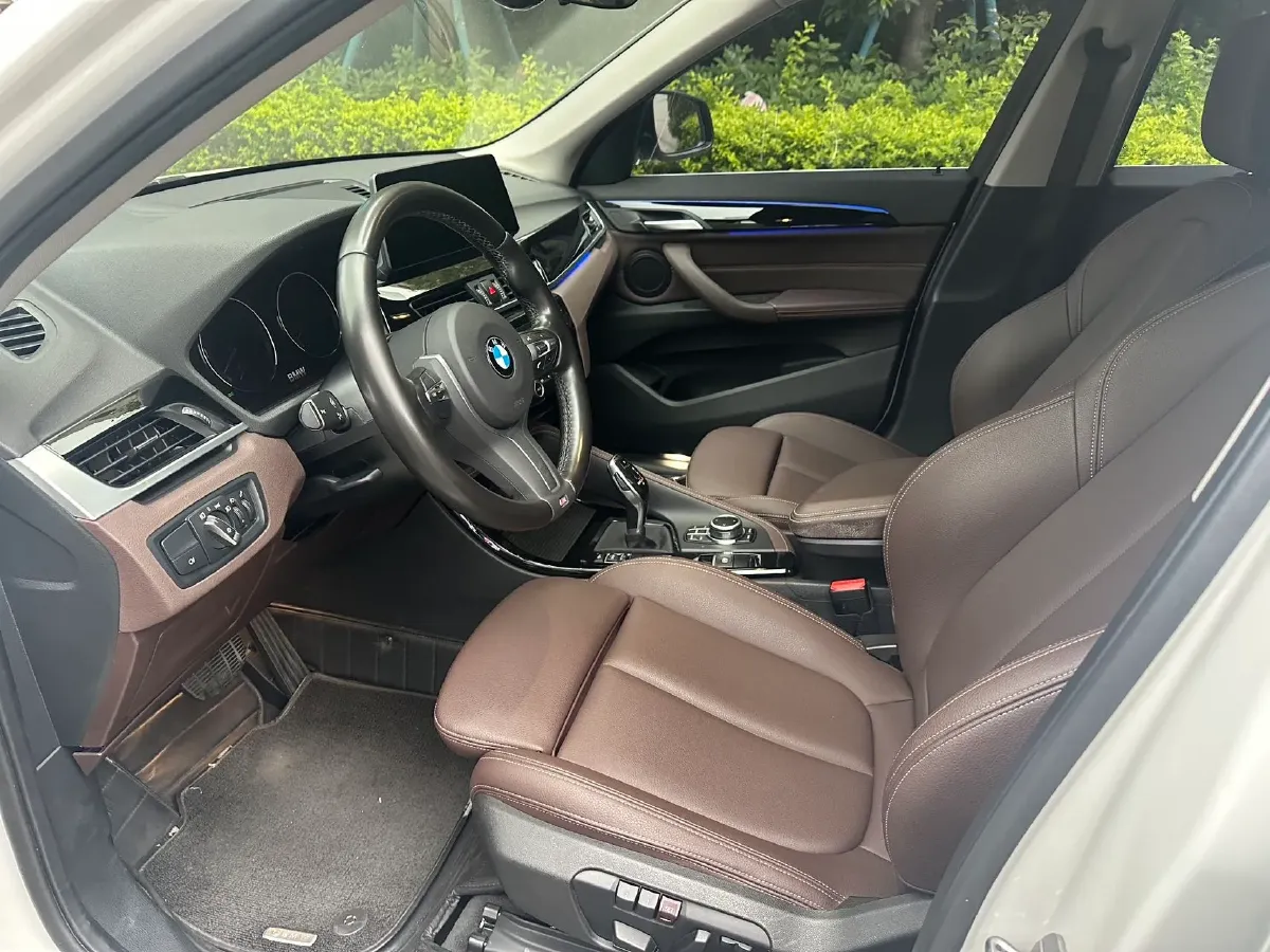 2020 BMW X1 1.5T 140HP L3 7DCT,autocango,china used car exporter,china ev exporter,chinese used car exporter,chinese used ev exporter