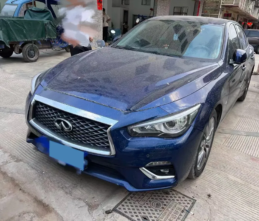 2018 Jeep Grand Commander 2.0T 265HP L4 9AT,autocango,china used car exporter,china ev exporter,chinese used car exporter,chinese used ev exporter