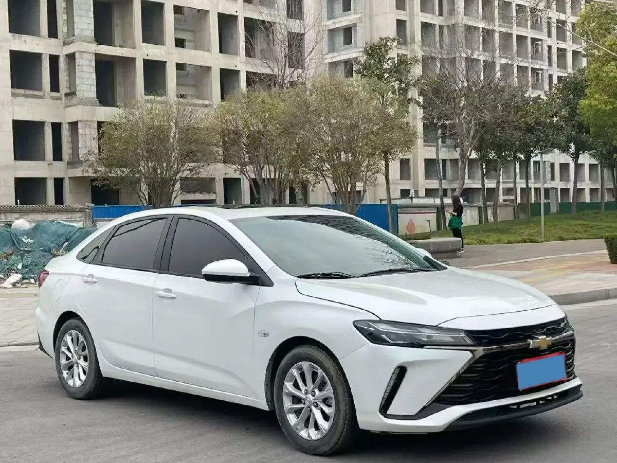 2024 Chevrolet Monza 1.5L 113HP L4 6DCT,autocango,china used car exporter,china ev exporter,chinese used car exporter,chinese used ev exporter