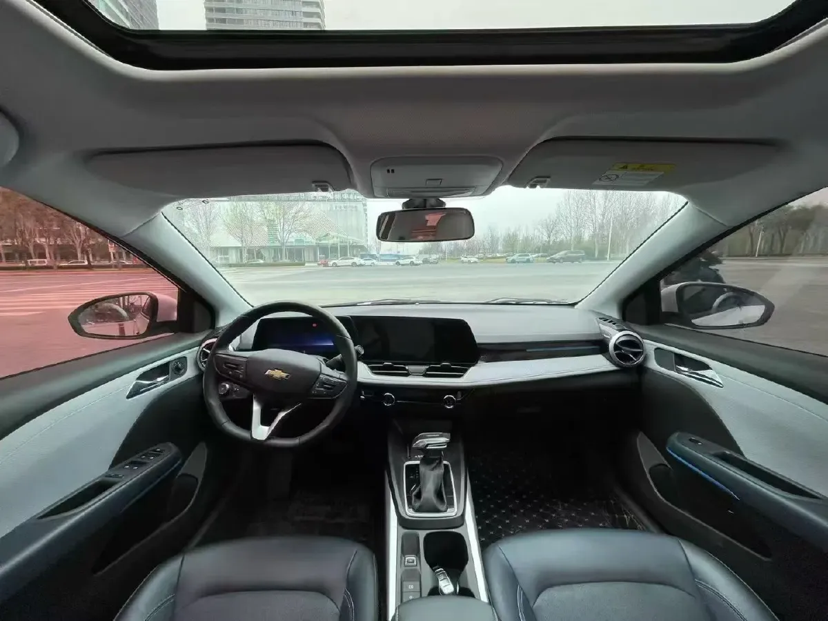 2024 Chevrolet Monza 1.5L 113HP L4 6DCT,autocango,china used car exporter,china ev exporter,chinese used car exporter,chinese used ev exporter