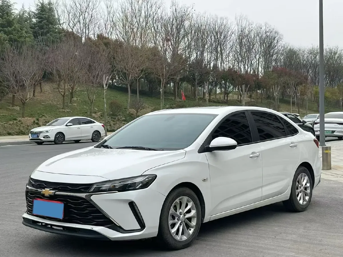 2024 Chevrolet Monza 1.5L 113HP L4 6DCT,autocango,china used car exporter,china ev exporter,chinese used car exporter,chinese used ev exporter