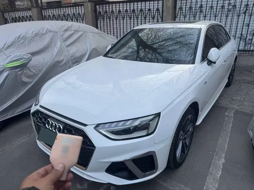 2020 Audi A4L 2.0T 190HP L4 7DCT,autocango,china used car exporter,china ev exporter,chinese used car exporter,chinese used ev exporter