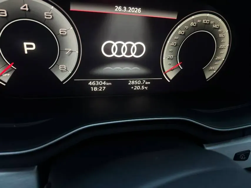 2020 Audi A4L 2.0T 190HP L4 7DCT,autocango,china used car exporter,china ev exporter,chinese used car exporter,chinese used ev exporter