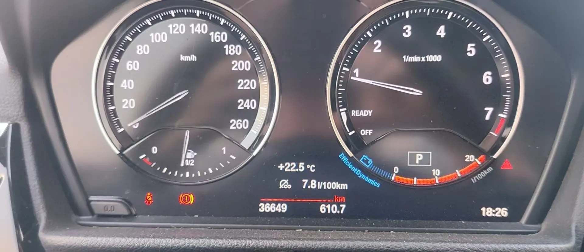 2022 BMW 1 Series 1.5T 140HP L3 7DCT,autocango,china used car exporter,china ev exporter,chinese used car exporter,chinese used ev exporter