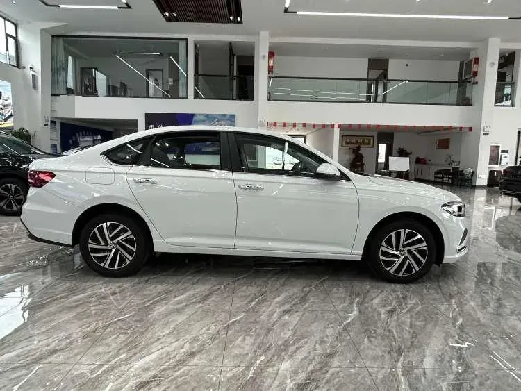 2024 Volkswagen Lavida 1.5T 160HP L4 7DCT,autocango,china used car exporter,china ev exporter,chinese used car exporter,chinese used ev exporter